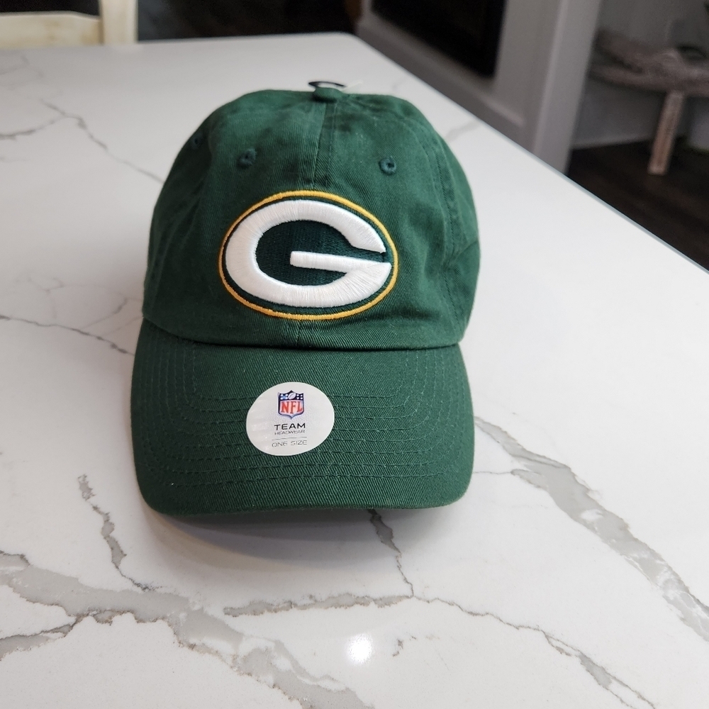 Nwt GREENBAY NFL TEAM HEADWEAR ONE SIZE